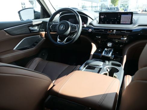 Used 2023 Acura MDX SH-AWD w/ Advance Package image 25