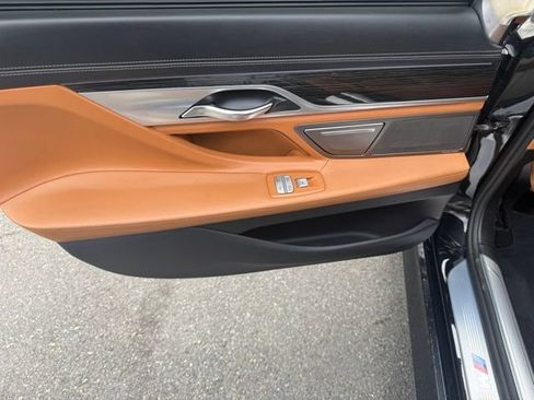 Used 2016 BMW 740i RWD image 18