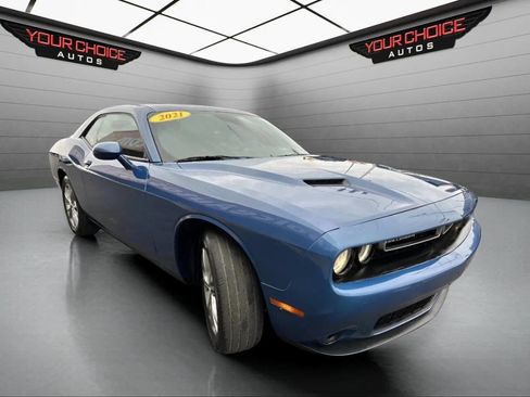 Used 2021 Dodge Challenger SXT w/ Cold Weather Group image 7