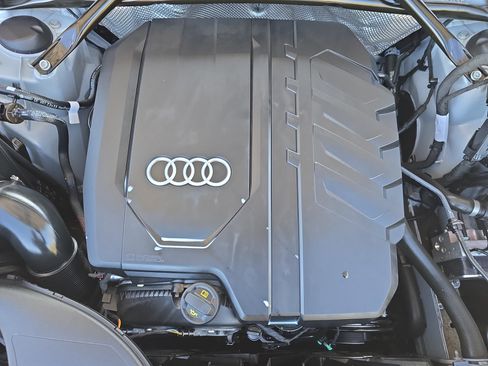 Used 2023 Audi Q5 2.0T Premium Plus w/ Premium Plus Package image 31