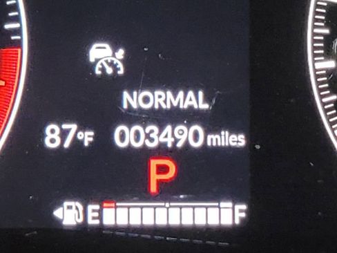 Certified 2026 Honda HR-V Sport image 31
