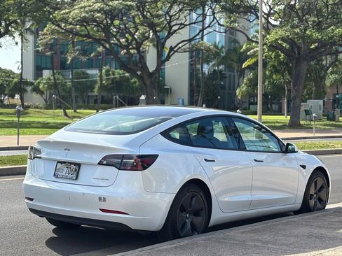 Used 2022 Tesla Model 3 Long Range image 5