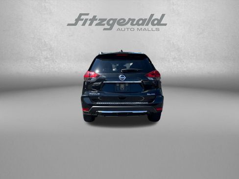 Used 2017 Nissan Rogue SL w/ SL Premium Package AWD/4WD image 7