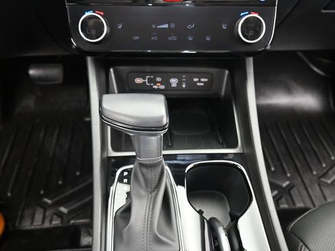 Used 2025 Hyundai Tucson SEL image 14