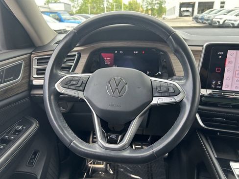 Certified 2024 Volkswagen Atlas SEL Premium R-Line AWD/4WD image 10