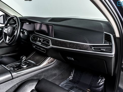 Used 2020 BMW X7 xDrive40i w/ Premium Package image 24