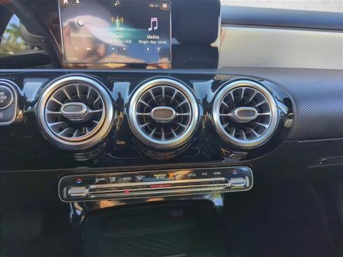 Used 2019 Mercedes-Benz A 220 image 10