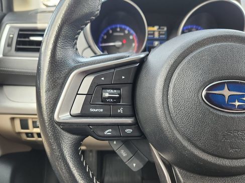 Used 2018 Subaru Outback 2.5i Premium AWD/4WD image 30