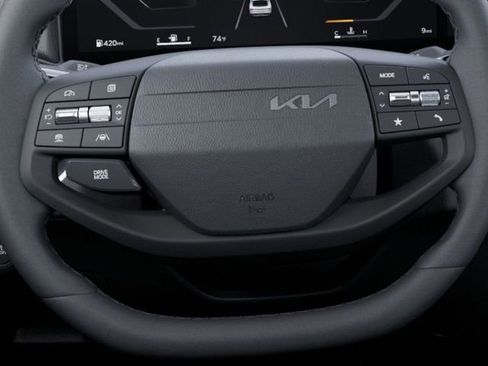 New 2025 Kia K4 EX image 27