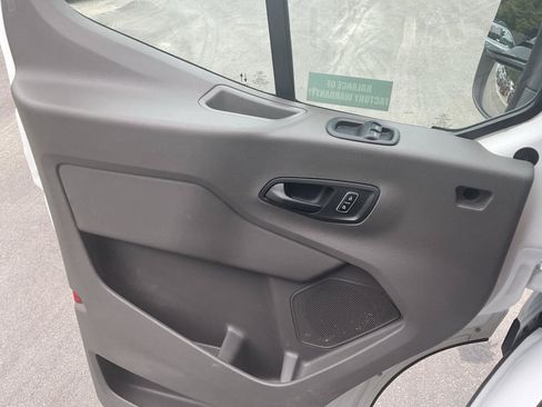 Used 2025 Ford Transit 250 Low Roof w/ Exterior Upgrade Package RWD image 11