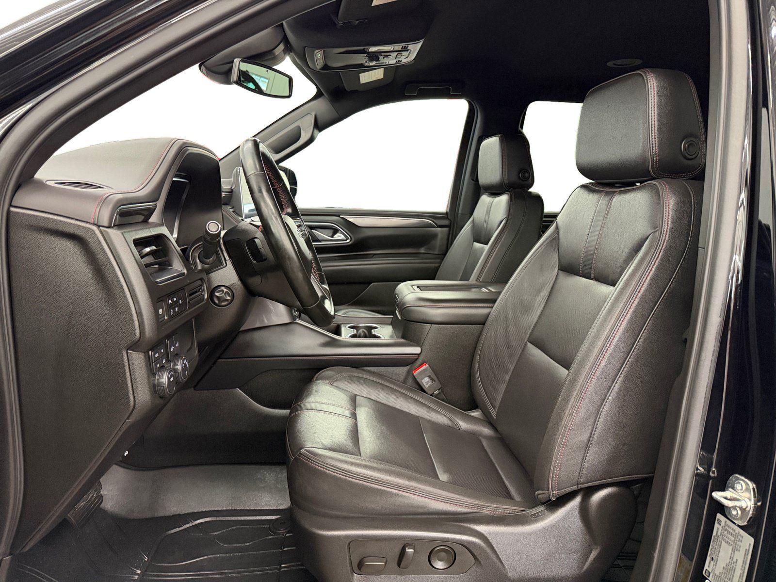 Used 2023 Chevrolet Tahoe RST w/ Luxury Package AWD/4WD image 9
