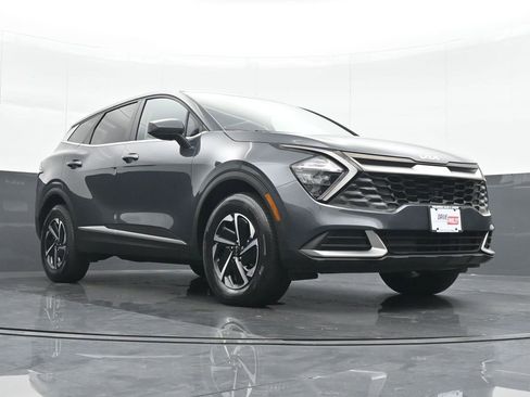 Used 2023 Kia Sportage LX image 24