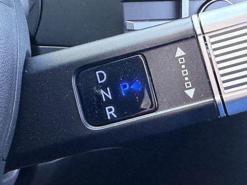 Used 2025 Hyundai Santa Fe SEL image 21