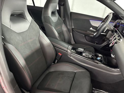 Certified 2023 Mercedes-Benz CLA 250 image 31