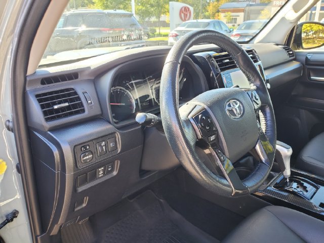 Certified 2023 Toyota 4Runner TRD Off-Road Premium w/ Moonroof Package AWD/4WD image 18