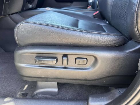 Used 2023 Honda Passport EX-L image 11