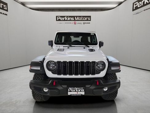 Certified 2025 Jeep Wrangler Unlimited Rubicon AWD/4WD image 8
