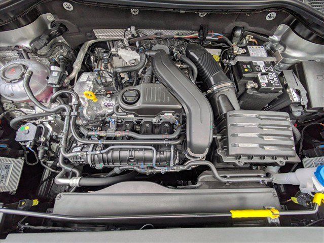 New 2026 Volkswagen Taos SE FWD image 19