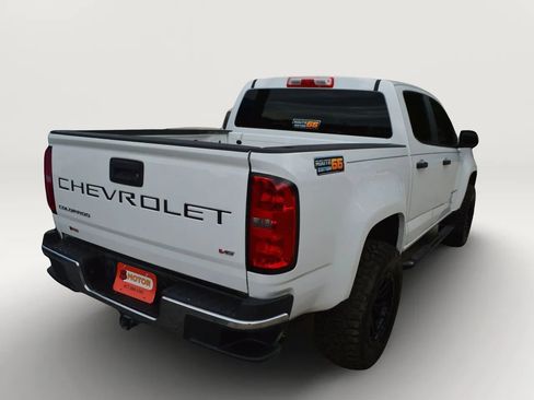 Used 2022 Chevrolet Colorado W/T w/ WT Convenience Package AWD/4WD image 9