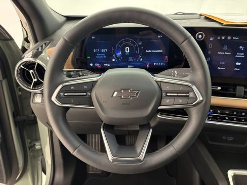 Certified 2025 Chevrolet Equinox ACTIV w/ Safety and Technology Package AWD/4WD image 22