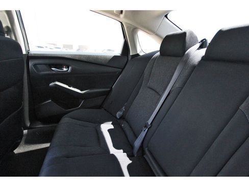Used 2025 Honda Accord SE image 12