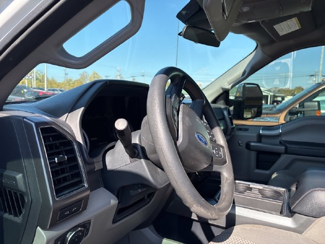 Used 2022 Ford F250 XLT w/ XLT Premium Package AWD/4WD image 8