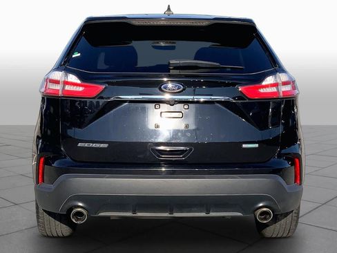 Used 2019 Ford Edge SE FWD image 5