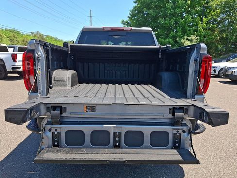 Used 2024 GMC Sierra 1500 SLT w/ SLT Premium Plus Package AWD/4WD image 32
