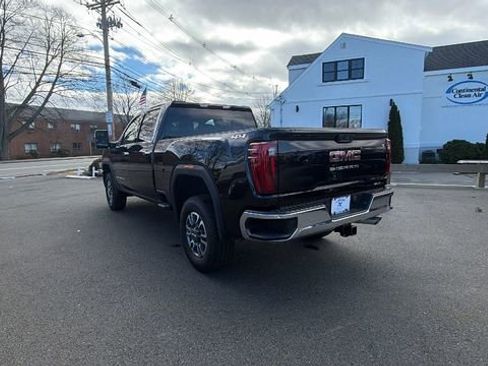 New 2026 GMC Sierra 2500 SLT w/ SLT Convenience Package AWD/4WD image 5