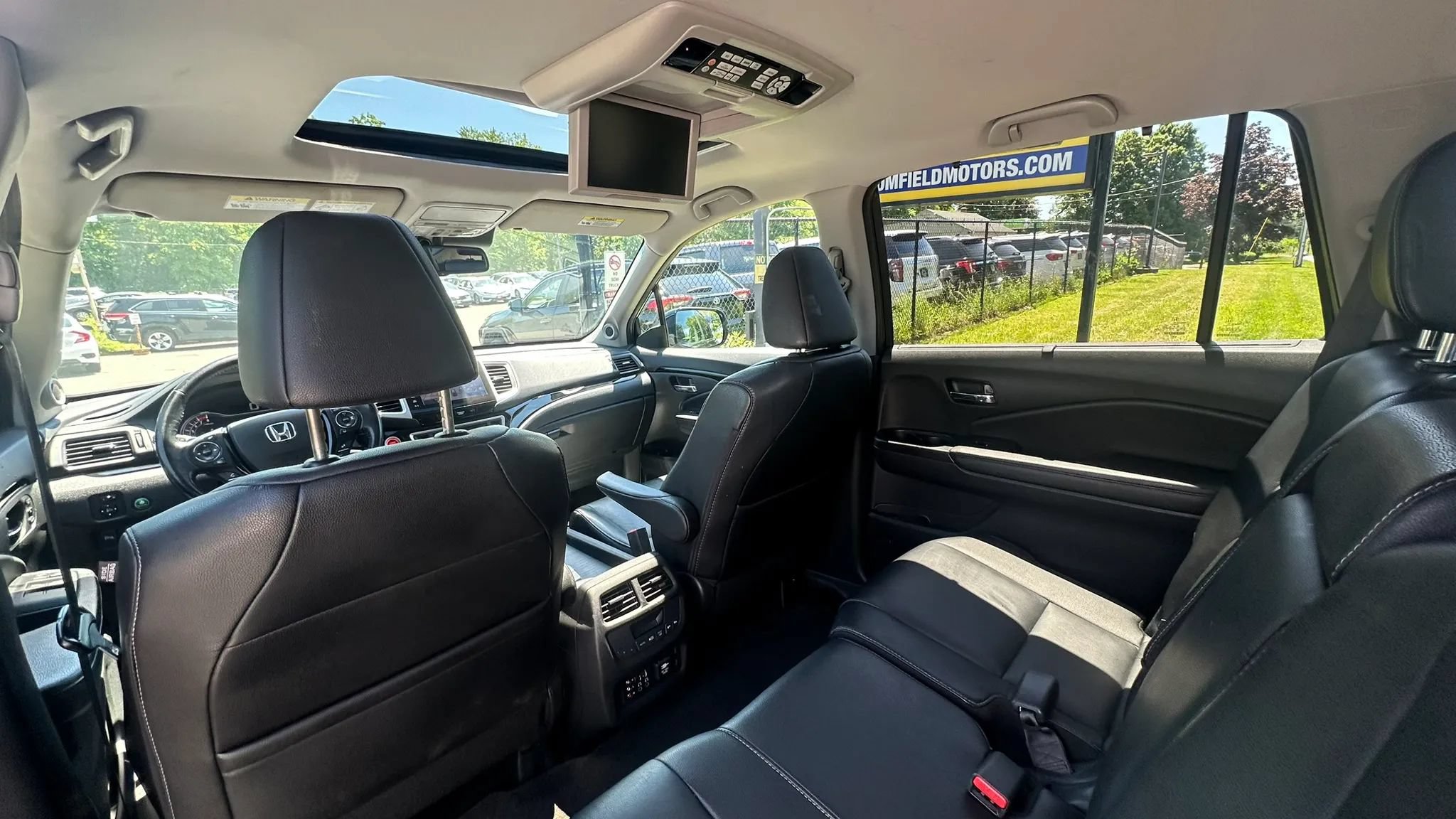 Used 2016 Honda Pilot Touring image 27