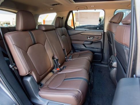 New 2026 Honda Pilot Touring image 16