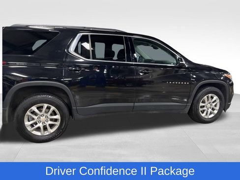 Used 2020 Chevrolet Traverse LT w/ Driver Confidence II Package image 7