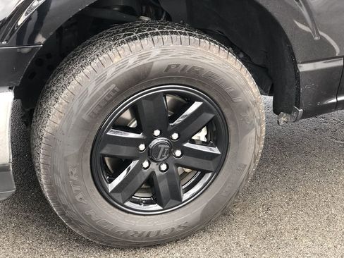 Used 2023 Ford F150 XLT w/ Trailer Tow Package image 2