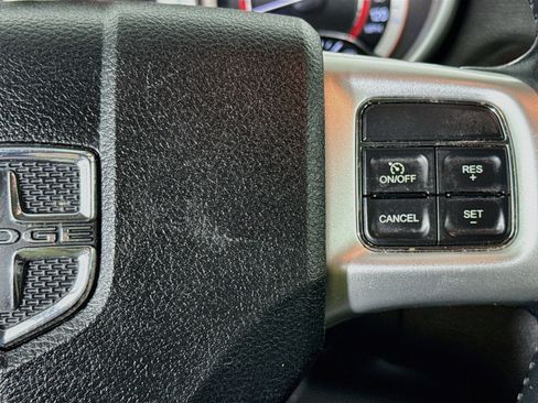 Used 2020 Dodge Journey SE w/ SE Popular Equipment Group FWD image 13