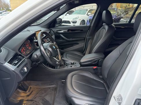 Used 2017 BMW X1 xDrive28i image 32