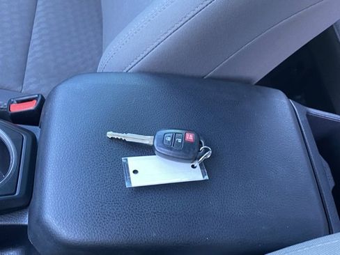 Used 2022 Toyota Tacoma image 27