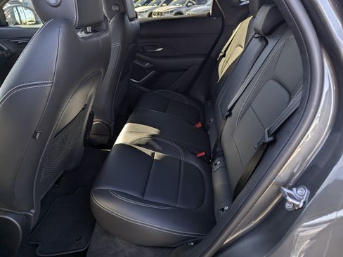 Used 2020 Jaguar E-PACE R-Dynamic HSE image 8