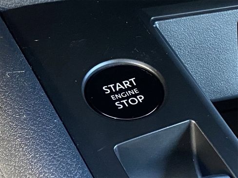 New 2026 Nissan Kicks S image 28