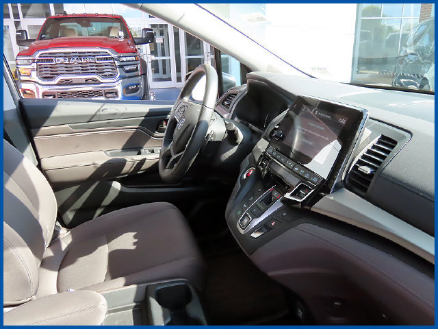 Used 2022 Honda Odyssey EX image 8