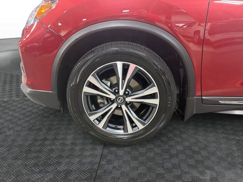 Used 2018 Nissan Rogue SL FWD image 15
