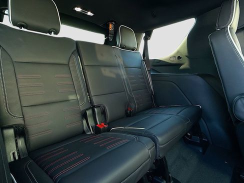 New 2026 GMC Yukon AT4 Ultimate image 29