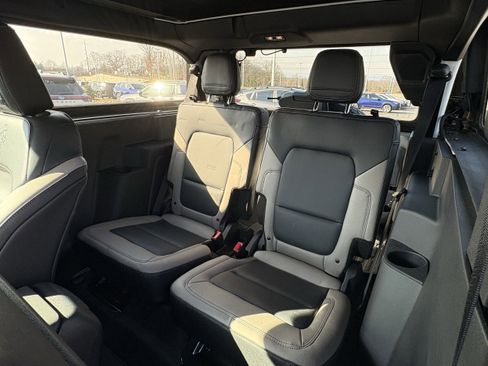 Used 2024 Ford Bronco Big Bend image 32