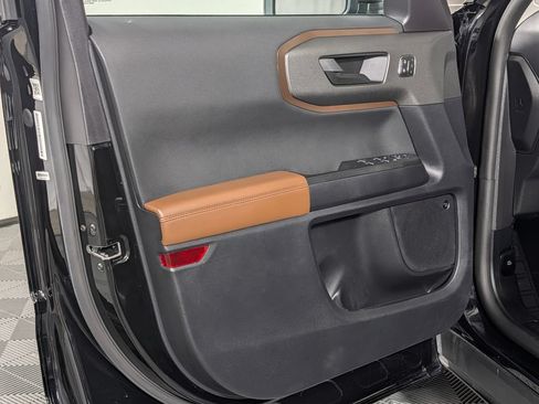 Certified 2025 Ford Bronco Sport Outer Banks w/ Outer Banks Tech Package+ AWD/4WD image 24