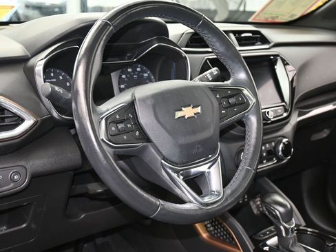 Used 2023 Chevrolet TrailBlazer ACTIV w/ Sun and Liftgate Package image 15