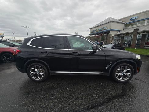 Used 2024 BMW X3 xDrive30i image 2
