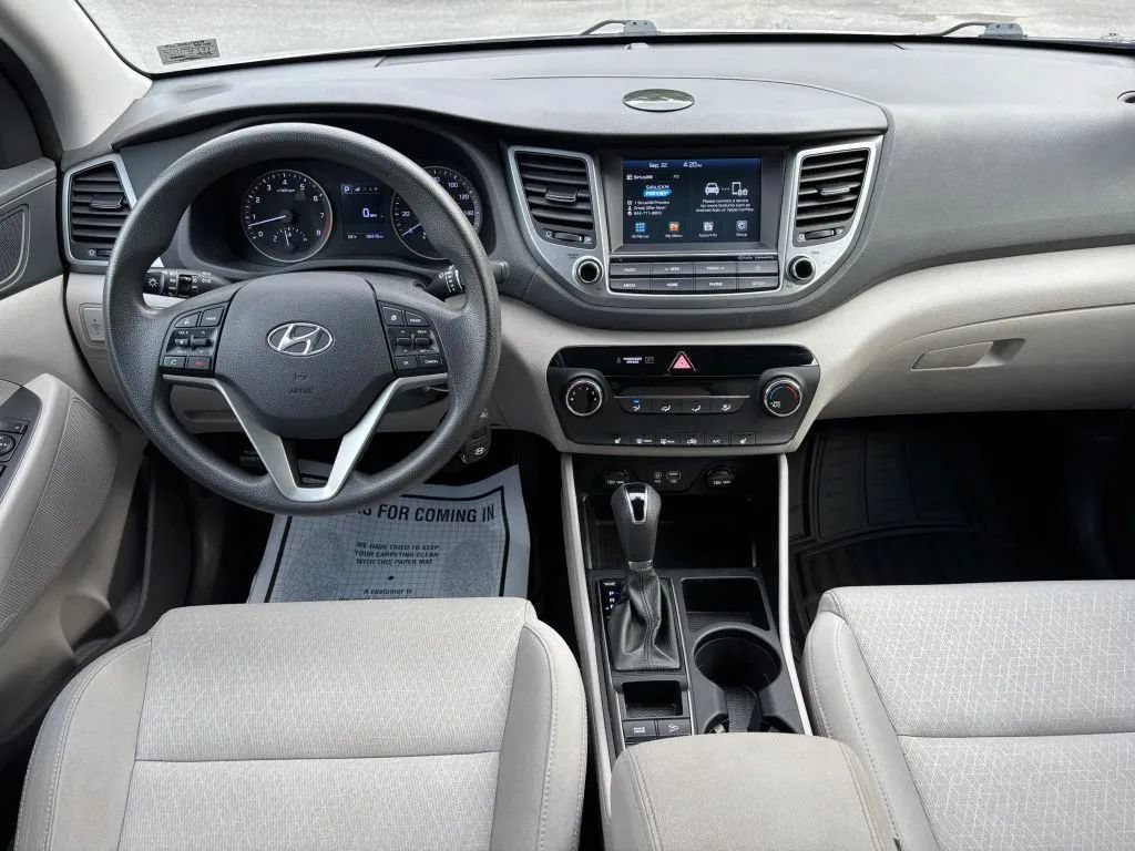 Used 2018 Hyundai Tucson SEL AWD/4WD image 16