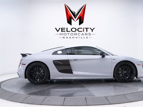 Used 2018 Audi R8 V10 plus AWD/4WD image 5