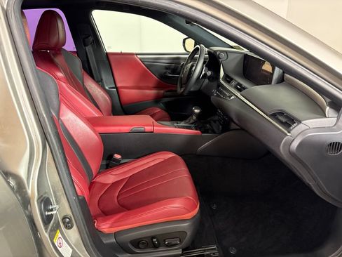Used 2019 Lexus ES 350 F Sport w/ Accessory Package 2 FWD image 20