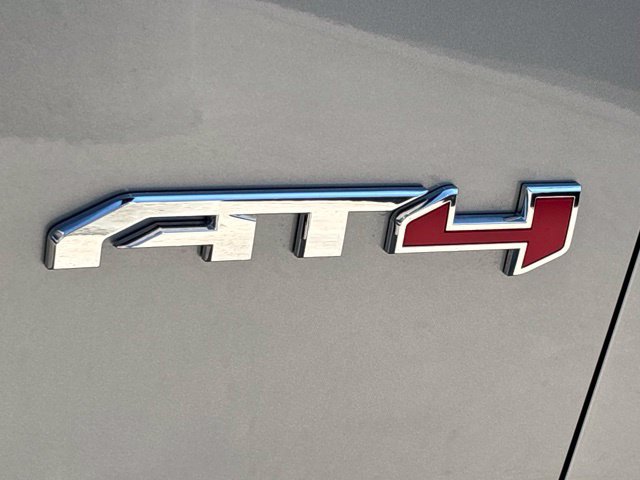 Used 2025 GMC Yukon XL AT4 Ultimate AWD/4WD image 4