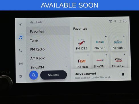 Used 2025 Toyota RAV4 XLE Premium image 20